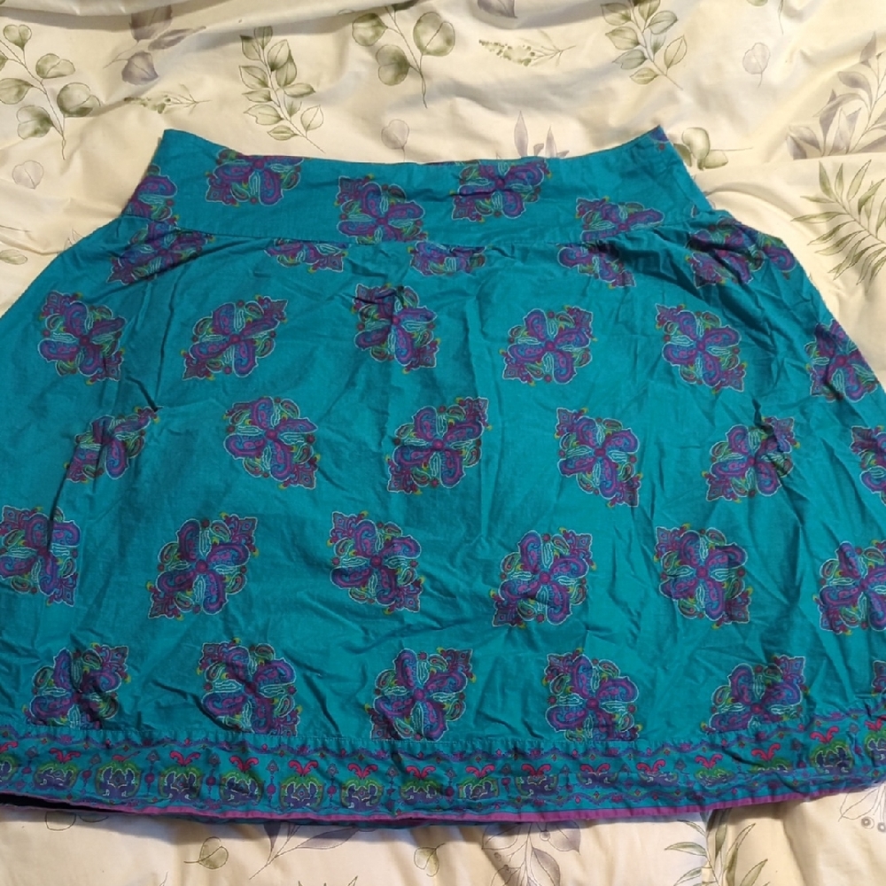2 for $22 💙 Teal Floral Women's Skirt - 18